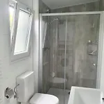 Knus Chalet Heidebloem Recreational Purposes Only Putten
