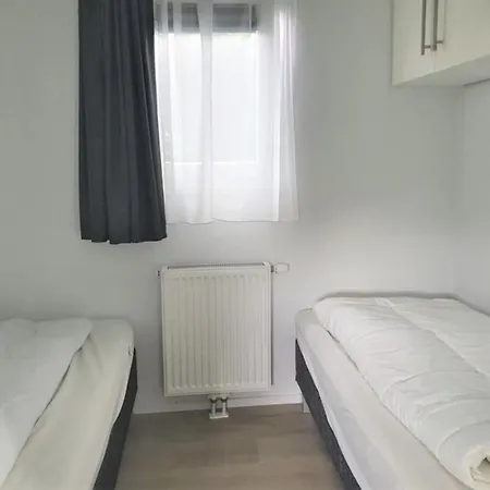 Chalet Knus Heidebloem Vacation Only