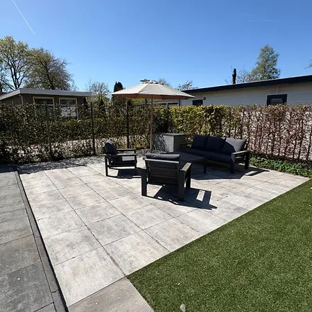 Chalet Knus Chalet Heidebloem Recreational Purposes Only Putten