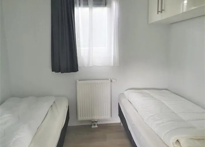 Chalet Knus Heidebloem Vacation Only